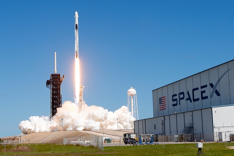 Khách hàng của SpaceX